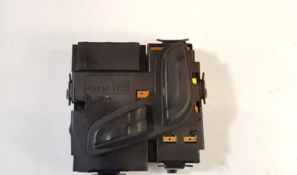 Mercedes-Benz GLK (X204) Seat control switch A2048701758