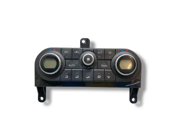 Nissan Qashqai Climate control unit 27500JD45B