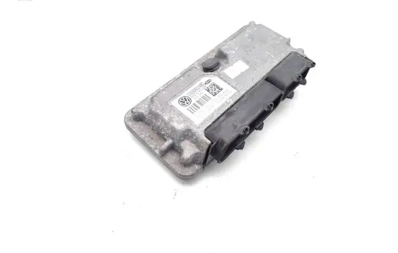 Volkswagen Golf VI Engine control unit/module 03C906024BD