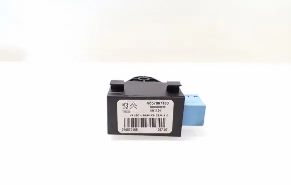 Citroen C6 Other relay 9657087180