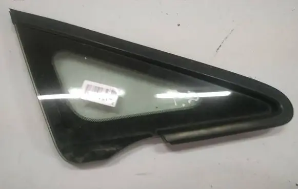 Honda Civic Front triangle window/glass AS2