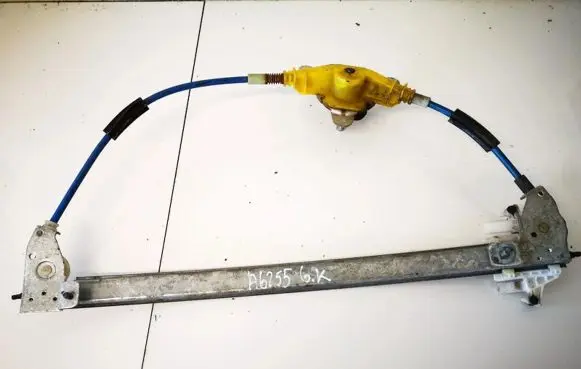 Peugeot 406 Sliding door window regulator with motor 9615037580