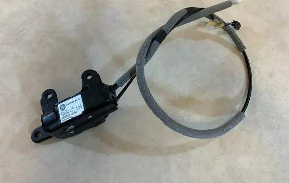 BMW X5 E70 Tailgate/trunk/boot lock/catch/latch 51247183196