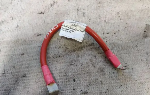 Volkswagen Crafter Positive cable (battery) 1378330080