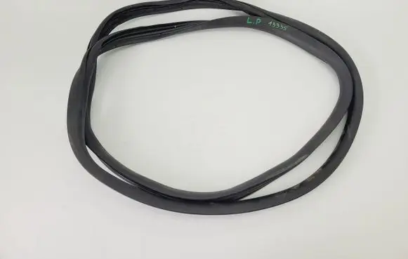Peugeot Partner Front door rubber seal 