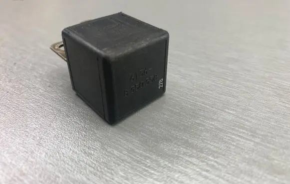 BMW 5 E39 Other relay 8350358 61368350358