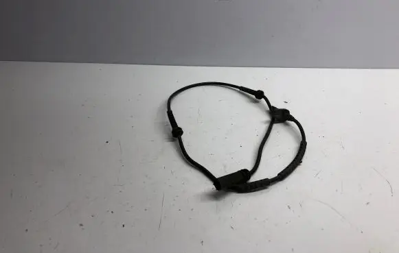 BMW 7 F01 F02 F03 F04 ABS brake wheel speed sensor 6775863