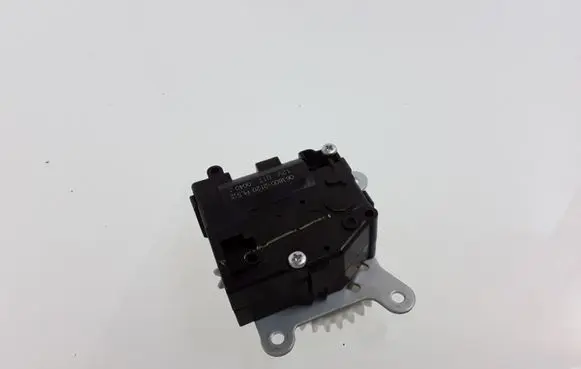 Lexus CT 200H Air flap motor/actuator 0638002120