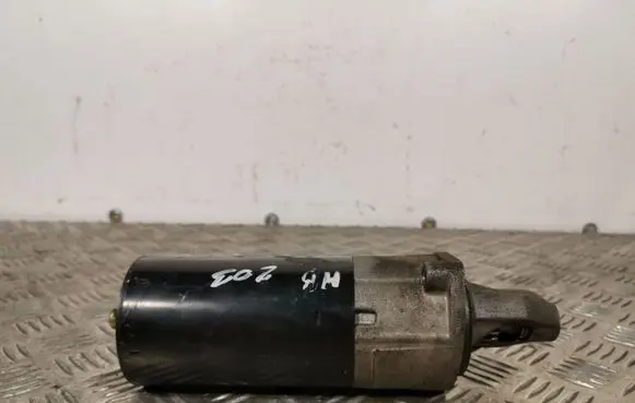 Mercedes-Benz C W203 Starter motor 001115006