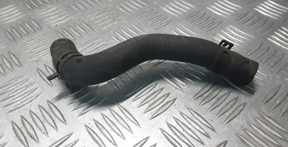 Mercedes-Benz E W212 Engine coolant pipe/hose A2128300996