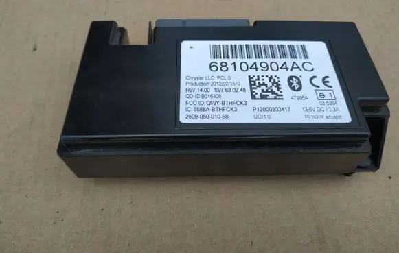 Chrysler Town u0026 Country V Bluetooth control unit module 68104904AC