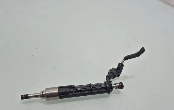 Alfa Romeo Giulia Fuel injector 04893630AA 0261500414