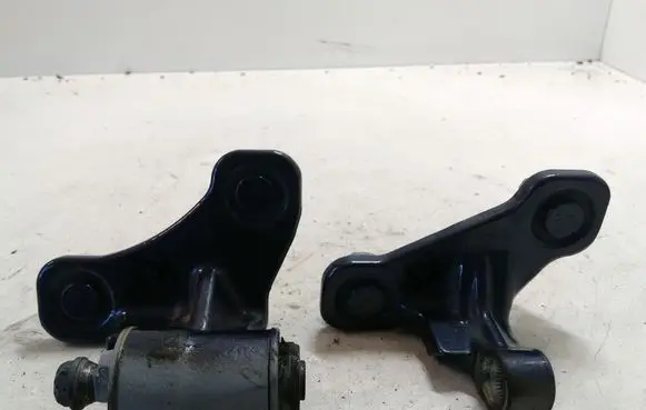 Front door hinge set