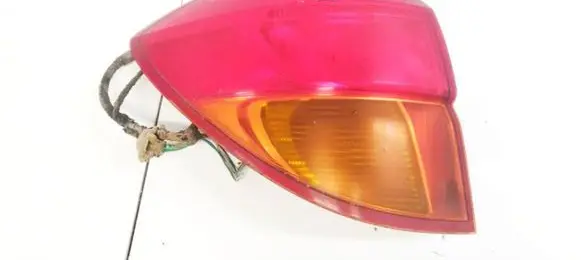 Subaru Legacy Rear/tail lights 22020792 220-20792