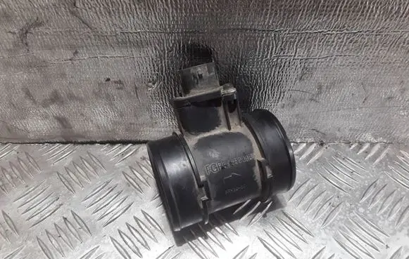 Opel Zafira B Mass air flow meter 55350047