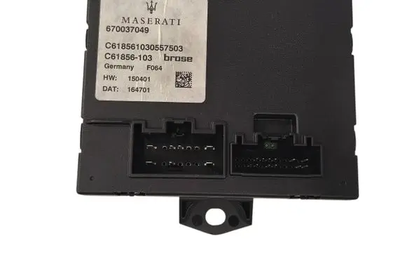 Maserati Ghibli Tailgate/trunk control unit/module 670037049 C61856103 C618561030557503