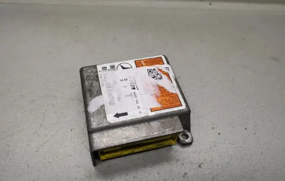 Mercedes-Benz ML W163 Airbag control unit/module A0025424818