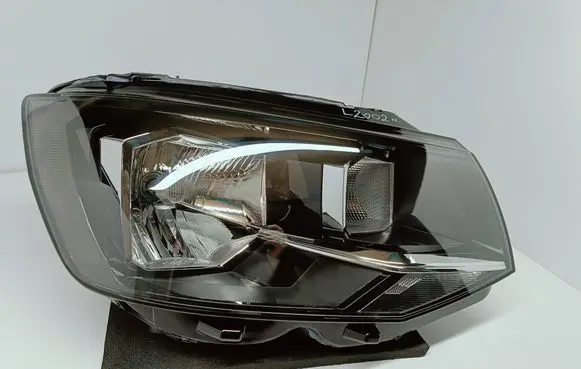 Volkswagen Transporter - Caravelle T6 Headlight/headlamp 7E1941016AD L2002N