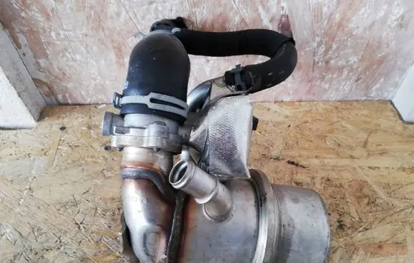 Audi Q2 - EGR valve cooler 04L131512BR