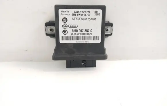 Skoda Octavia Mk2 (1Z) Light module LCM 5M0907357C 5WK49676C
