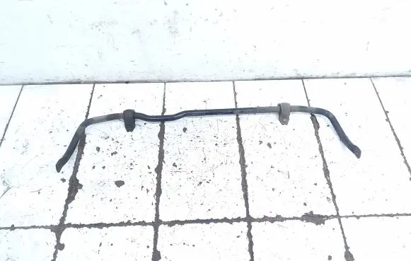 Volkswagen PASSAT B8 Front anti-roll bar/sway bar 3Q0411303A
