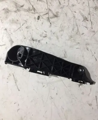 Toyota Yaris Front bumper mounting bracket 525360R020