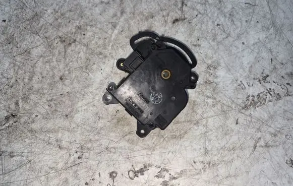 Toyota Previa (XR30, XR40) II Air flap motor/actuator 0637008380
