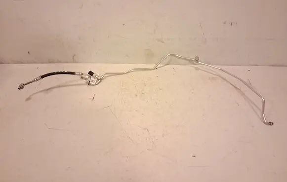 Air conditioning (A/C) pipe/hose