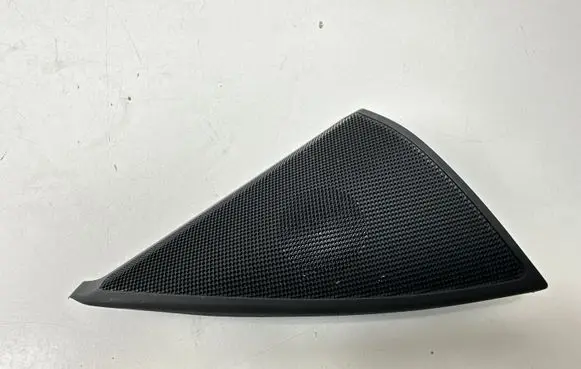 Mercedes-Benz C W204 Front door high frequency speaker A2047200248