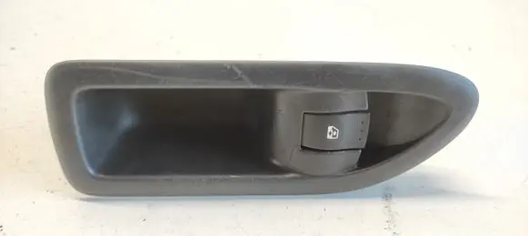 Renault Laguna II Electric window control switch 8200016013 28078