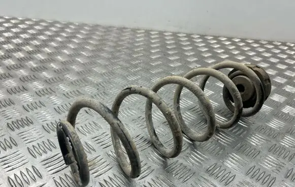 Audi A4 S4 B8 8K Rear coil spring