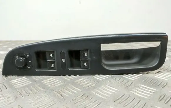 Volkswagen Golf VI Electric window control switch 1K4868049L 1K4959857B 1K0959565K