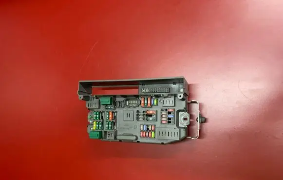 BMW X5 E70 Fuse module 9145115
