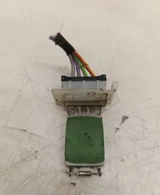 Mercedes-Benz A W169 Heater blower motor/fan resistor