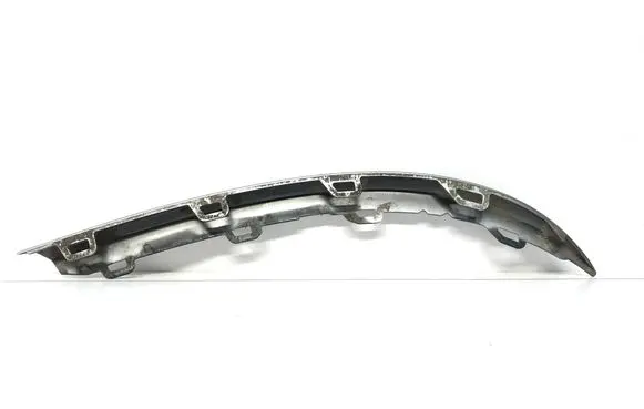 Skoda Superb B9 Rear bumper trim bar molding 3P0807833 3P0807833A 8D0807833A