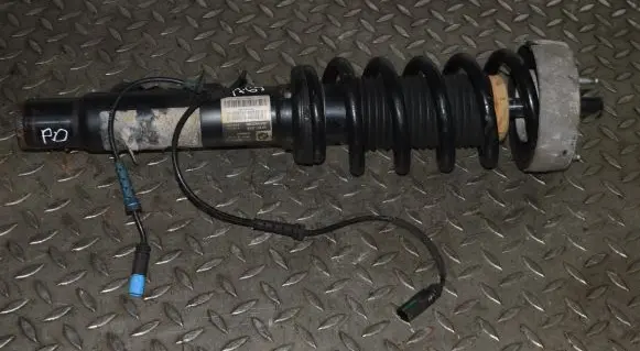 BMW X6 F16 Front shock absorber/damper 6875084