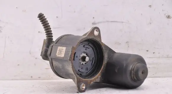 Audi Q3 8U Rear brake caliper 32332267K