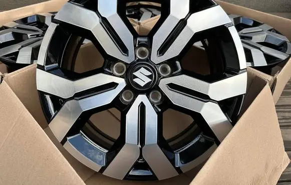 Suzuki Vitara (LY) R17 alloy rim 403000531R
