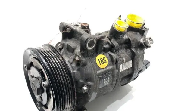 Volkswagen PASSAT B8 Air conditioning (A/C) compressor (pump) 5Q0816803