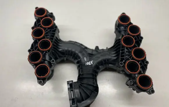 Audi Q7 4M Intake manifold 059129711DM 059129711DN
