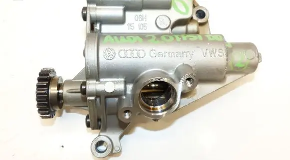 Audi A4 S4 B9 Oil pump 06H115107AR