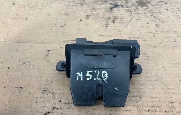 Ford Fiesta Tailgate/trunk/boot lock/catch/latch 