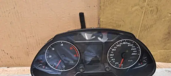 Speedometer (instrument cluster)