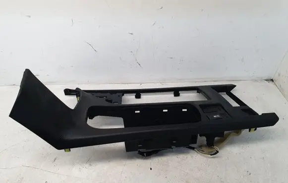 Lexus RX 450H Gear shifter surround trim plastic 5882148110