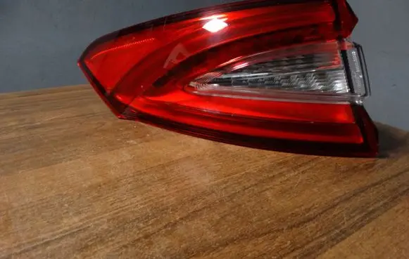 Maserati Levante Rear/tail lights 670106831