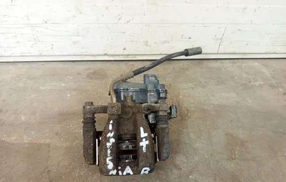 Opel Insignia B Rear brake caliper ZACISKISILT