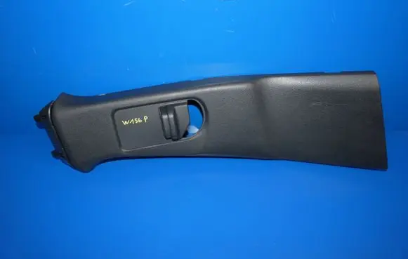 Mercedes-Benz GLA W156 X156 (B) pillar trim (bottom) 