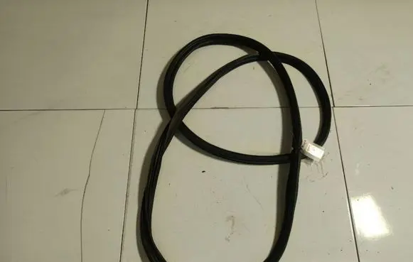 Mazda 2 Trunk rubber seal (body) 