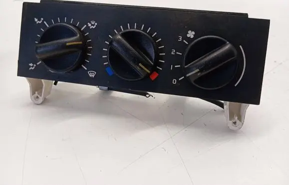 Renault 19 Climate control unit A36251169