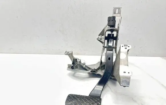 Audi A6 Allroad C6 Pedal assembly 4F1723117E